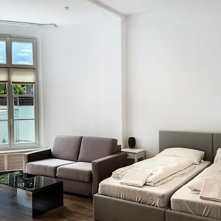 Le Apartments