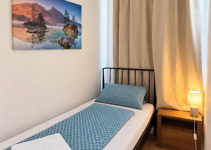 Le Apartament *